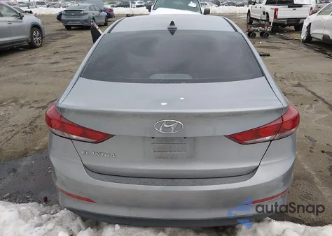 2017 Hyundai Elantra Se из США, поврежденный, VIN 5NPD84LFXHH185626